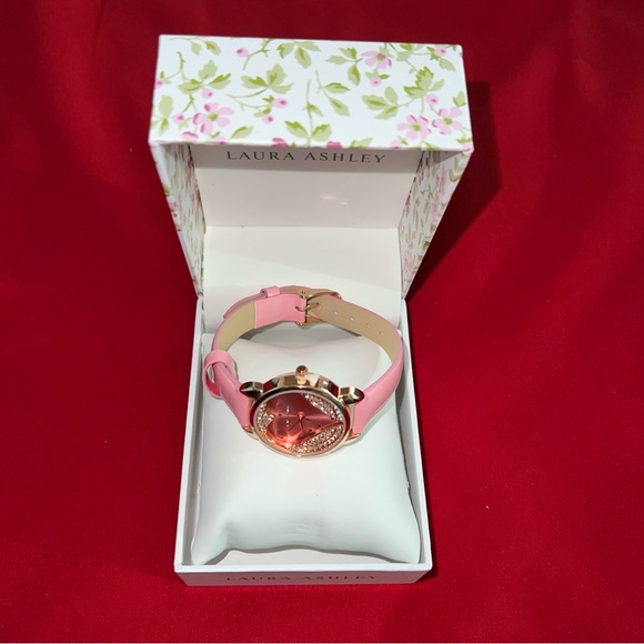 Authentic NIB - Picture 3 of 13